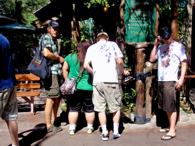 Disney2009 063.jpg - Butt view of water damage